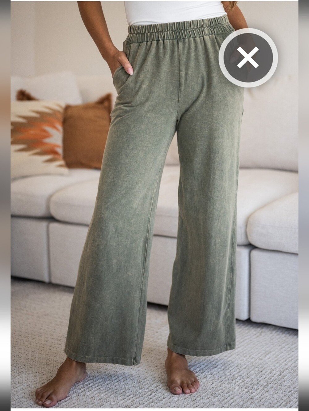 Sozy. Cotton Taylor Wide-Leg Pants in Olive Green